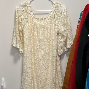 Umgee Cream Lace Midi Dress